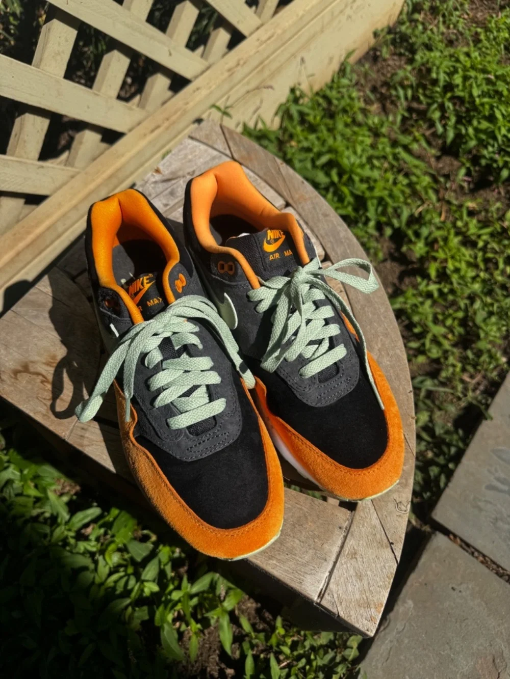 Black and Orange Nike Sneakers | Women's 9 /Men's 7.5